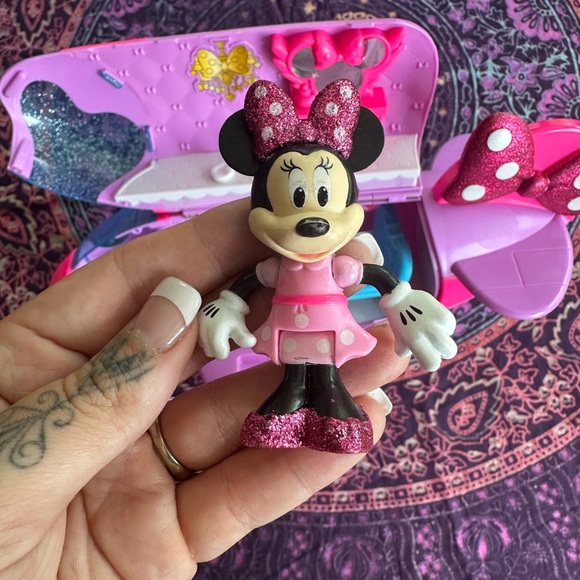 Pink Toy Airplane - Picture 3 of 13